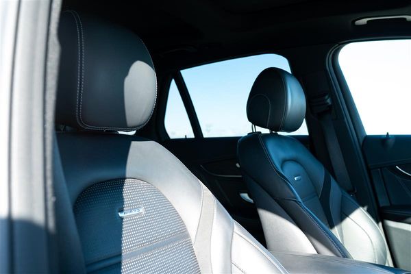 2019 Mercedes-Benz GLC 63 GLC63 AMG V8 BITURBO 4MATIC Carousel 14