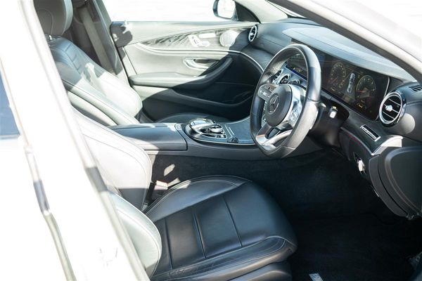 2019 Mercedes-Benz E 300 E300 AMG SPORT PACK GRADE 4.5 Carousel 14