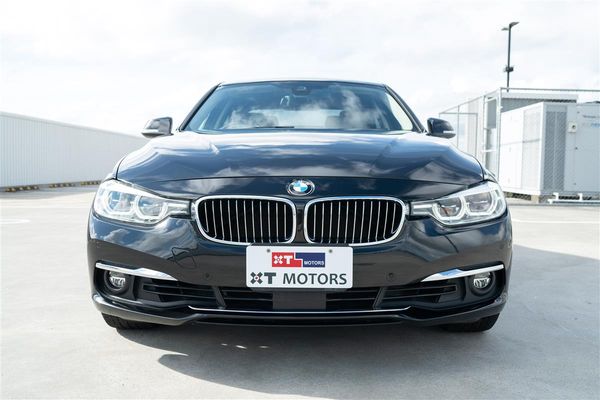 2017 BMW 340i LCI LUXURY LINE B58 240KW Carousel 23