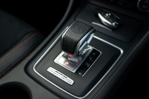 2015 Mercedes-Benz CLA 45 AMG ORANGE ART EDTION Carousel 18