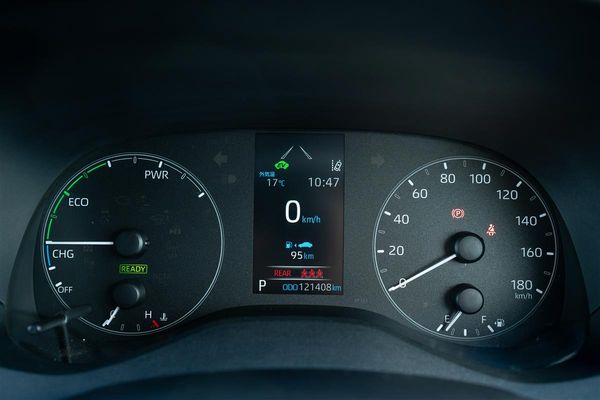 2020 Toyota Yaris 1.5X HYBRID NEW SHAPE BLUETOOTH Carousel 16