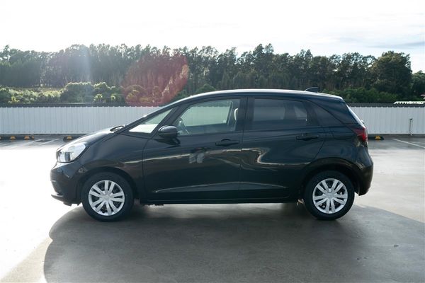 2020 Honda Fit 1.3L PURE PETROL LOW KS Carousel 10