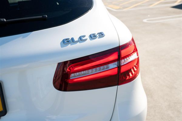 2019 Mercedes-Benz GLC 63 GLC63 AMG V8 BITURBO 4MATIC Carousel 7