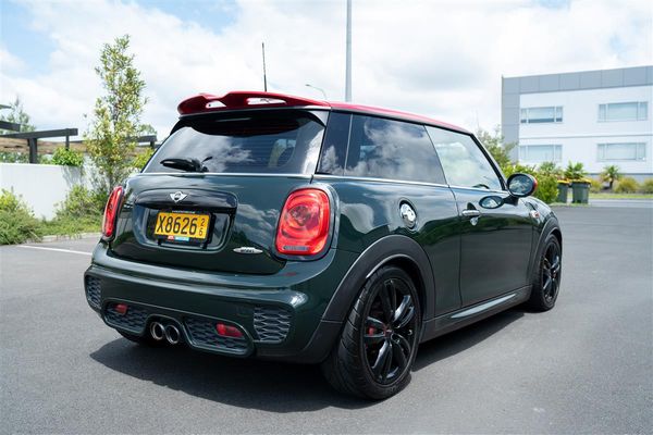 2018 MINI Cooper JOHN WORKS LCI Carousel 5