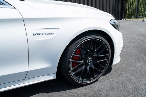 2017 Mercedes-Benz C 63 S C63S AMG ESTATE IMMACULATE Carousel 3