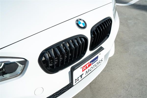 2017 BMW M140i M SPORT GRADE 4.5 Carousel 4