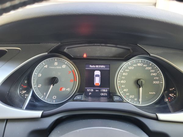 Avant TSFI Quattro Carousel 7