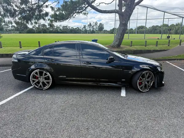 2006 Holden commodore v8 supercharged