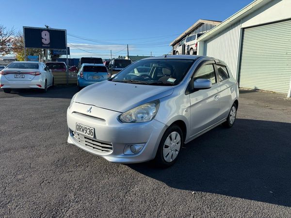 2015 Mitsubishi Mirage Low kms Carousel 9
