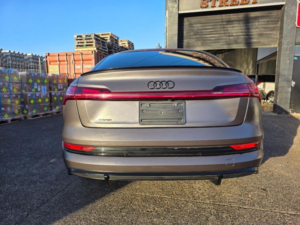 2021 Audi e-tron 55 QUATTRO S LINE 4WD Carousel 8