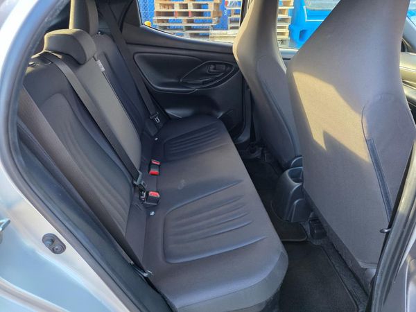 2021 Toyota Yaris Hybrid X with Reversing Camera, Parking Sensors, Cruise Control ! Carousel 3