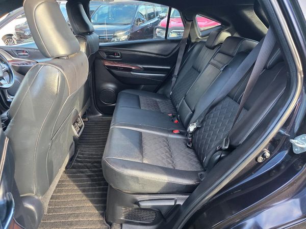 2014 Toyota Harrier Hybrid Premium 4WD with Reversing Camera, Parking Sensors, Cruise Control ! Carousel 5