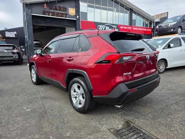 2019 Toyota RAV4 Hybrid X with Reversing Camera, Parking Sensors, Cruise Control ! Carousel 13