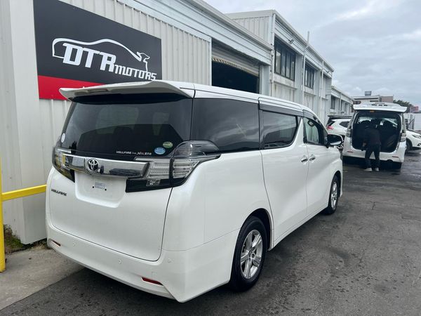 2016 Toyota VELLFIRE 2.5X Carousel 13