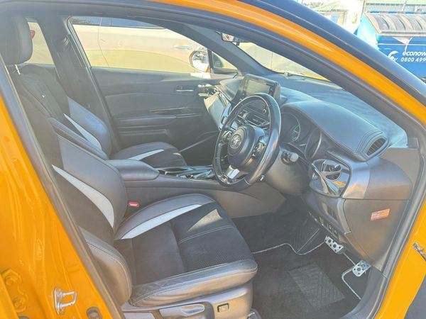 2019 Toyota C-HR GR Sprts Hybrid with Reversing Camera, Cruise Control ! Carousel 4