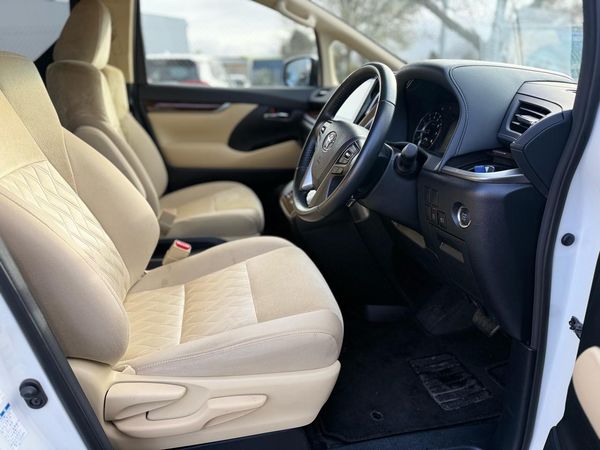 2023 Toyota ALPHARD 2.5X 4WD Carousel 3