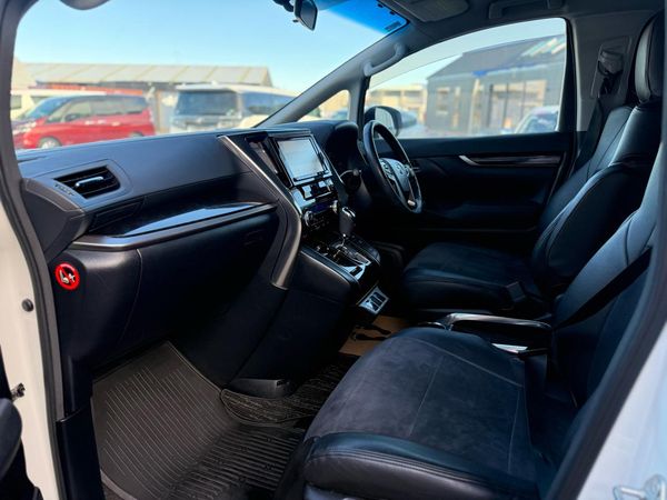 2015 Toyota VELLFIRE 2.5Z A EDITION Carousel 6