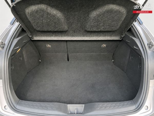 2017 Toyota C-HR G Model Carousel 6