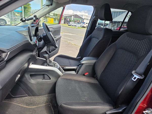 2020 Toyota Raize Reversing Camera, Parking Sensors Very Low Kms ! Carousel 3