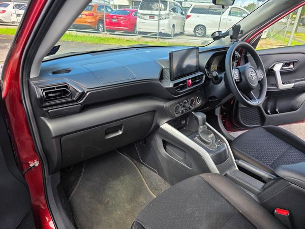 2020 Toyota Raize Reversing Camera, Parking Sensors Very Low Kms ! Carousel 4