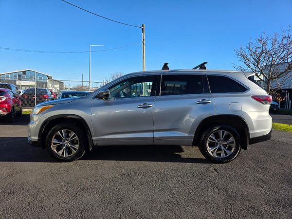 2014 Toyota Highlander GXL AWD 3.5P with Reversing Camera, Parking Sensors, Cruise Control ! Carousel 16