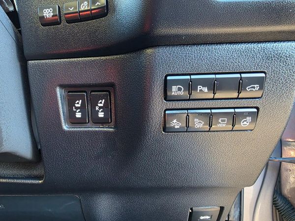 2015 Lexus NX 300H Hybrid 4WD with Load of Features ! Carousel 5