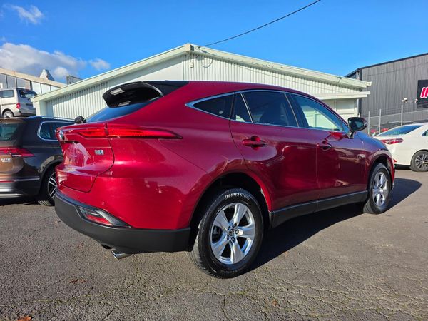 2020 Toyota Harrier Hybrid with Revesing Camera, Parking Sensors, Cruise Control ! Carousel 13