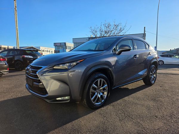 2015 Lexus NX 300H Hybrid 4WD with Load of Features ! Carousel 12