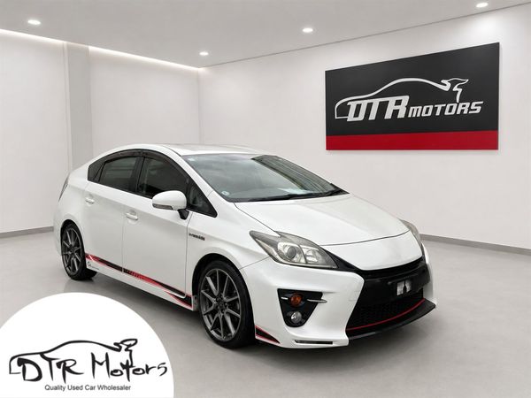2013 Toyota Prius G'S Model