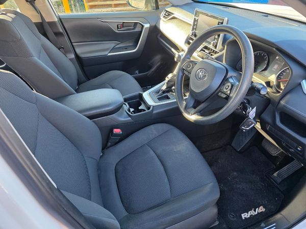2019 Toyota RAV4 GX 2.0P with Reversing Camera, Parking Sensors, Cruise Control ! Carousel 3