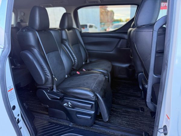 2015 Toyota VELLFIRE 2.5Z A EDITION Carousel 5