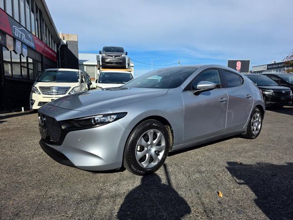 2022 Mazda 3 New Shape, Loads of features! Carousel 9