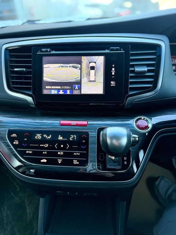 2013 Honda Odyssey Absolute, Half Leather Seat, Cruise Control, Reversing Camera ! Carousel 17