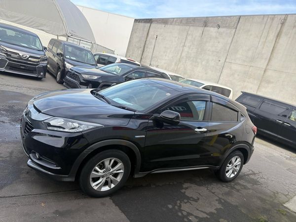 2015 Honda Vezel HYBRID X Carousel 11