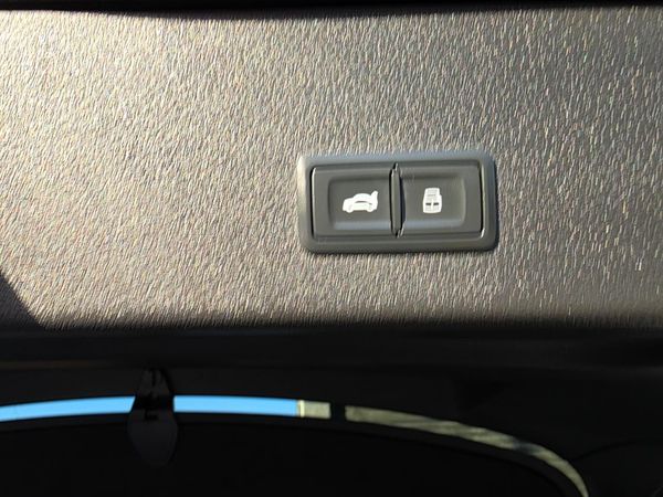 2021 Audi e-tron 55 QUATTRO S LINE 4WD Carousel 13