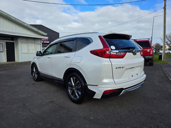 2019 Honda CR-V Hybrid EX Masterpiece with Load of Features ! Carousel 8