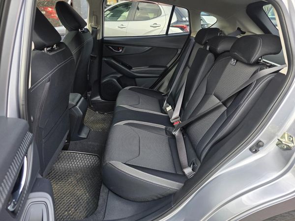 2018 Subaru Impreza Reversing Camera, Parking Sensors, Cruise Control ! Carousel 3