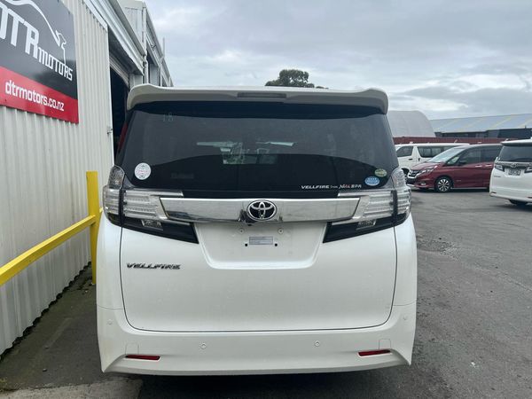 2016 Toyota VELLFIRE 2.5X Carousel 12