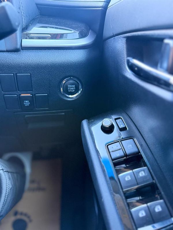 2015 Toyota VELLFIRE 2.5Z Carousel 2