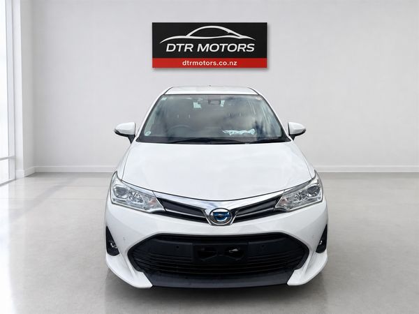 2018 Toyota Corolla Fielder hybird Carousel 10