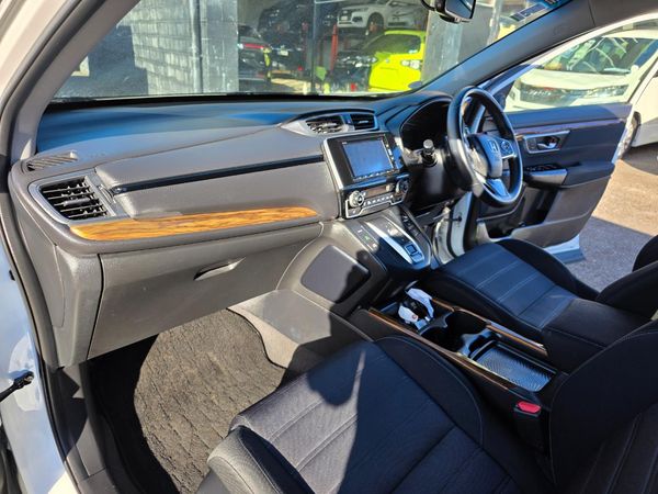 2019 Honda CR-V Hybrid with Reversing Camera, Cruise Control ! Carousel 4