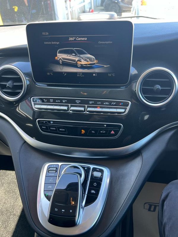 2018 Mercedes-Benz V 220 D Carousel 2