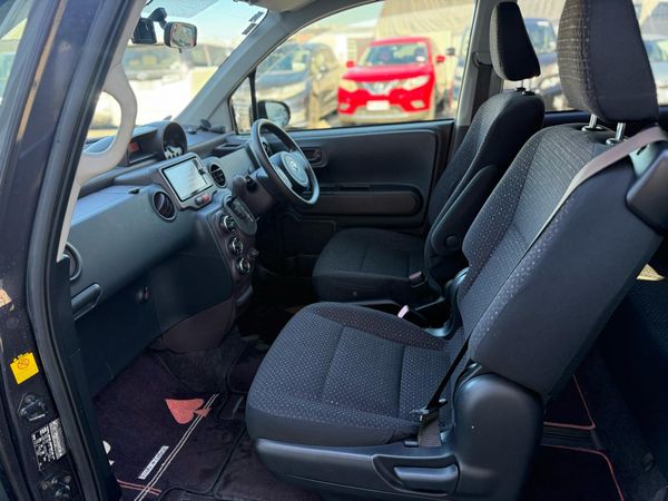 2012 Toyota SPADE Reversing Camera ! Carousel 5