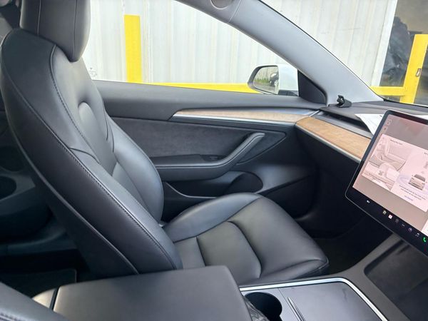 2021 TESLA MODEL 3 STD RANGE PLUS Carousel 2