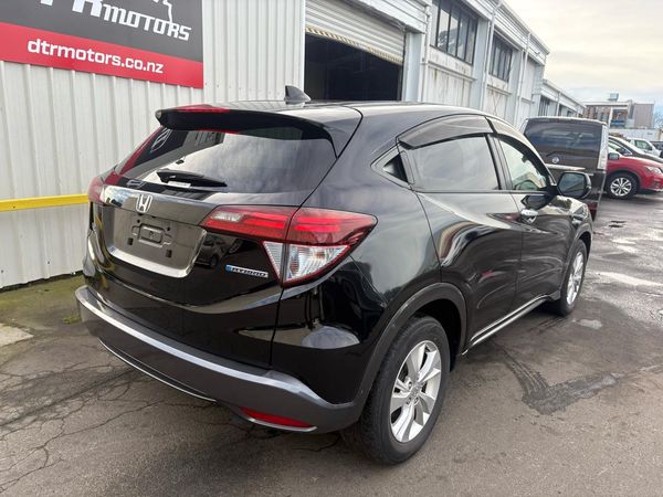 2015 Honda Vezel HYBRID X Carousel 14