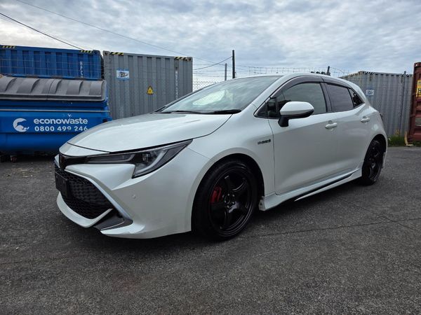 2020 Toyota Corolla Hybrid Sports G Z Model with Reversing Camera, Parking Sensors, Cruise Control ! Carousel 9