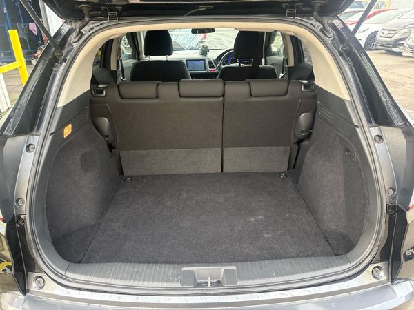 2015 Honda Vezel HYBRID X Carousel 16