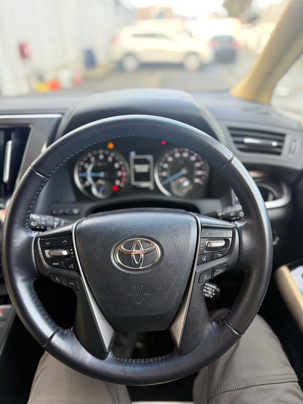 2023 Toyota ALPHARD 2.5X 4WD Carousel 18