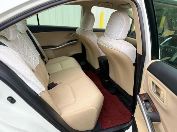 2014 Toyota Sai G Carousel 6
