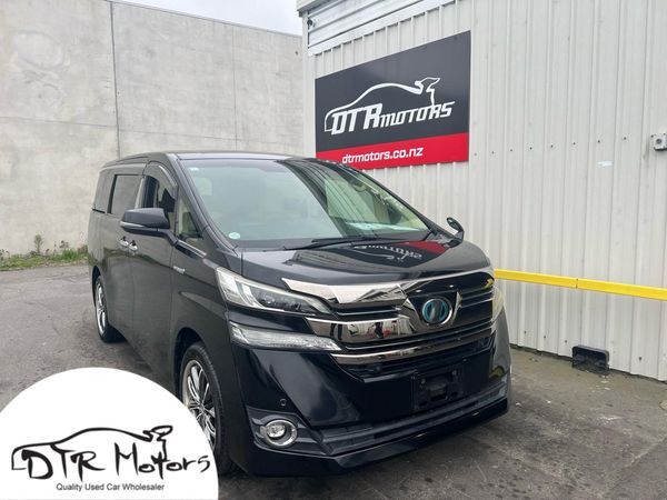2015 Toyota VELLFIRE 2.5X Hybrid with Reversing Camera & Cruise Control !
